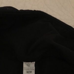 Black high waisted yoga pants